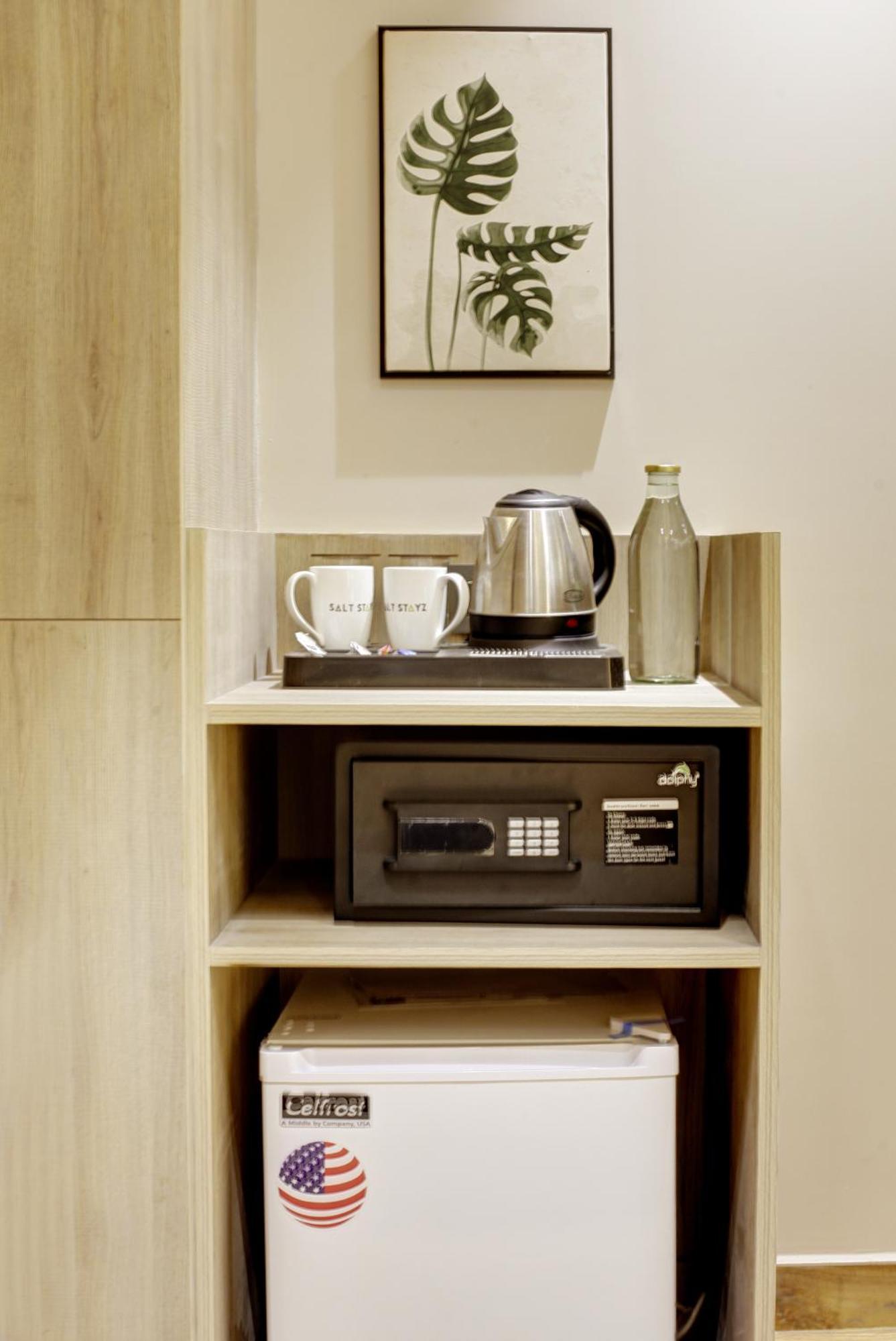 Saltstayz Premier - Near Golf Course Road & Sector 57 Gurgaon Exterior photo