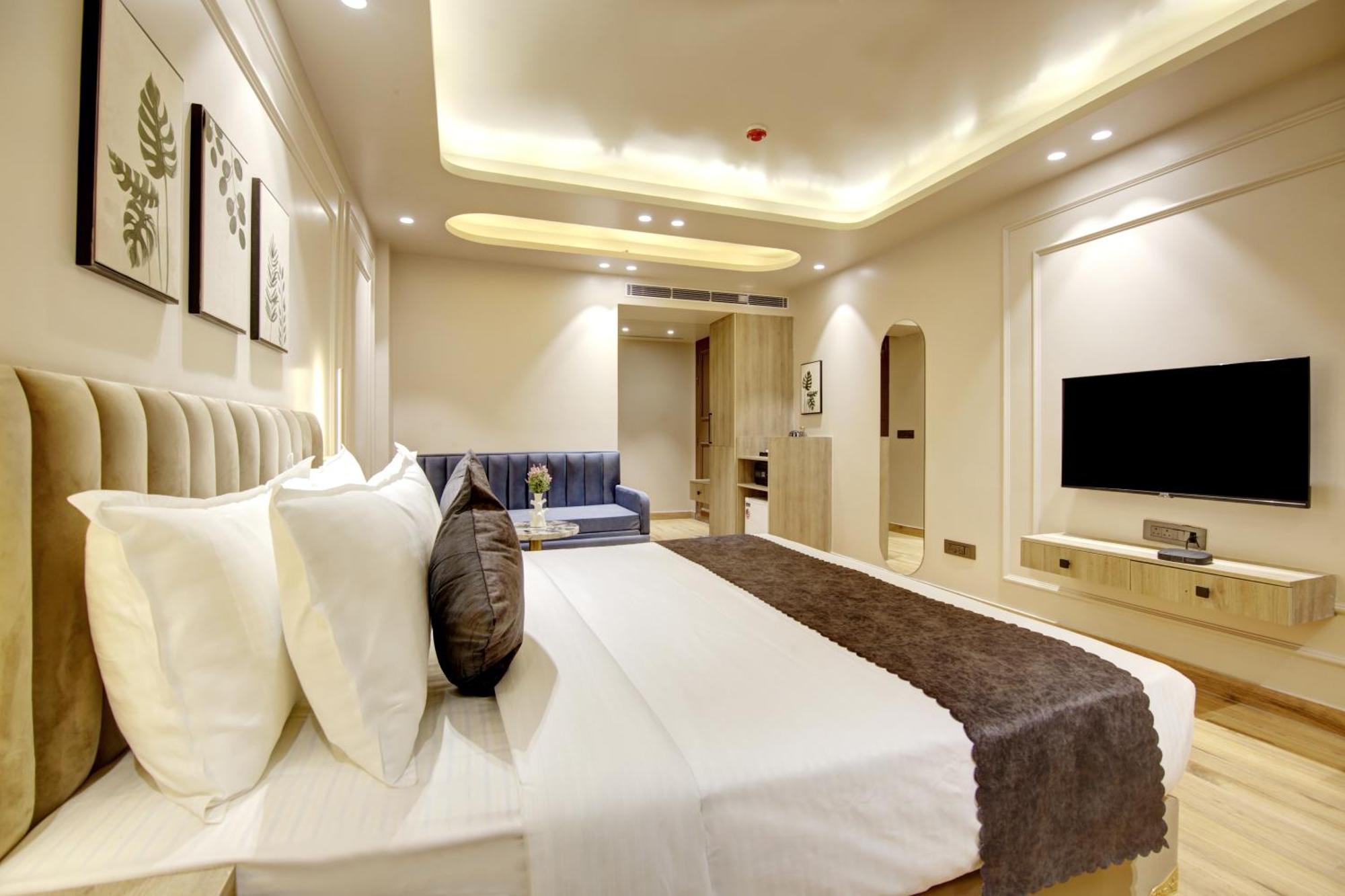 Saltstayz Premier - Near Golf Course Road & Sector 57 Gurgaon Exterior photo